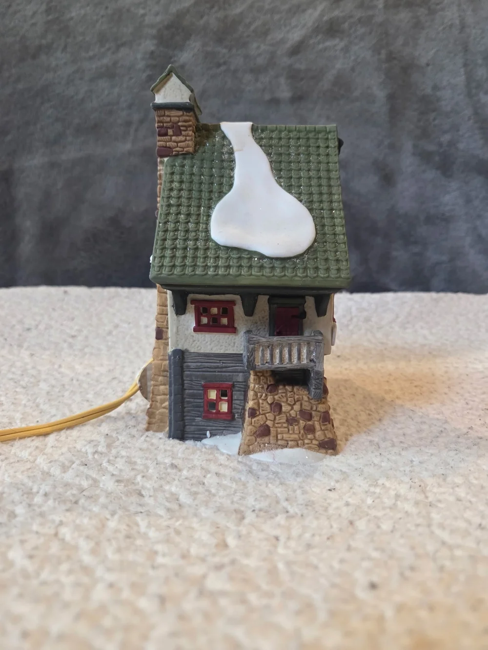 Department 56 Elves Bunkhouse - North Pole Series